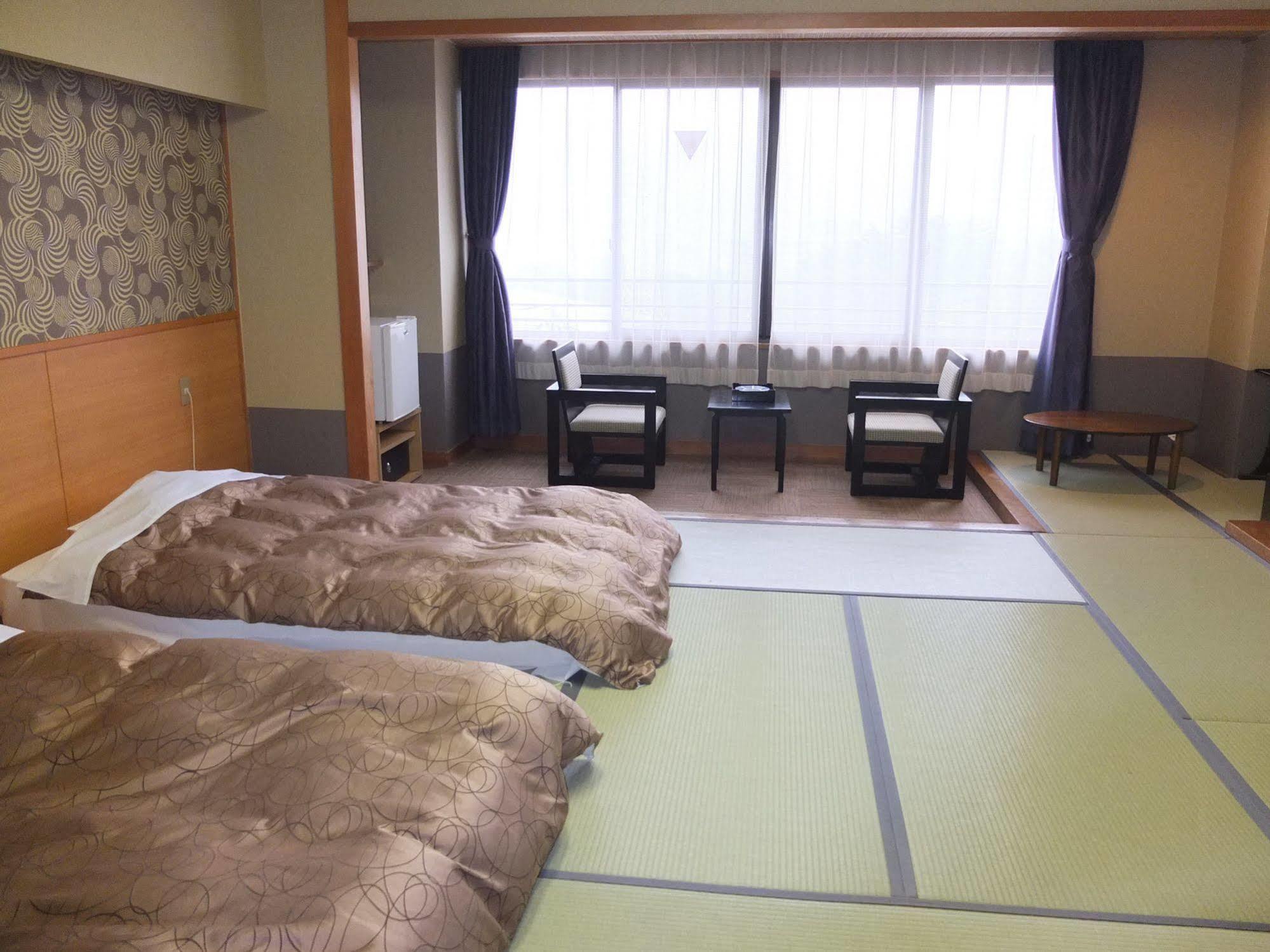 Hotel Ootaki Nikko Exteriör bild